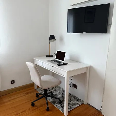 A & A Homes - 2 Bedroom - Smart Tv Und Bbq - Naehe Miro - Mercedes Benz Und Dachser Appartement *