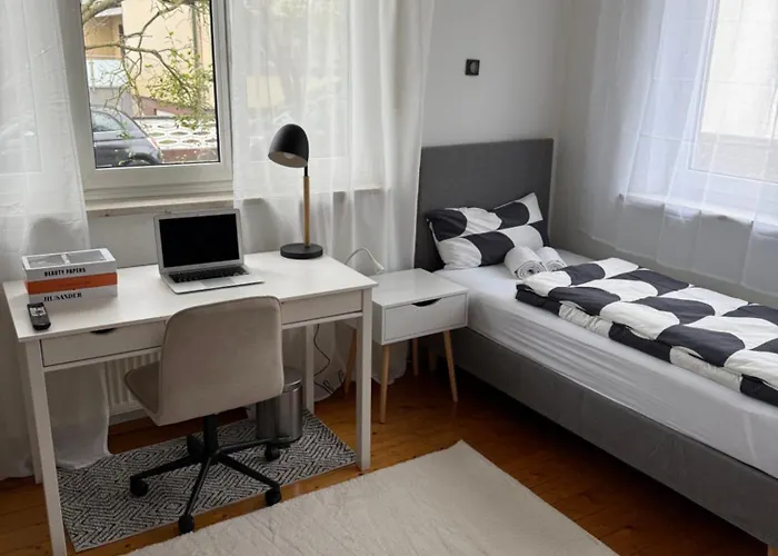 Projektunterkunft Woerth Naehe Miro - Mercedes Benz - Dachser Apartamento *